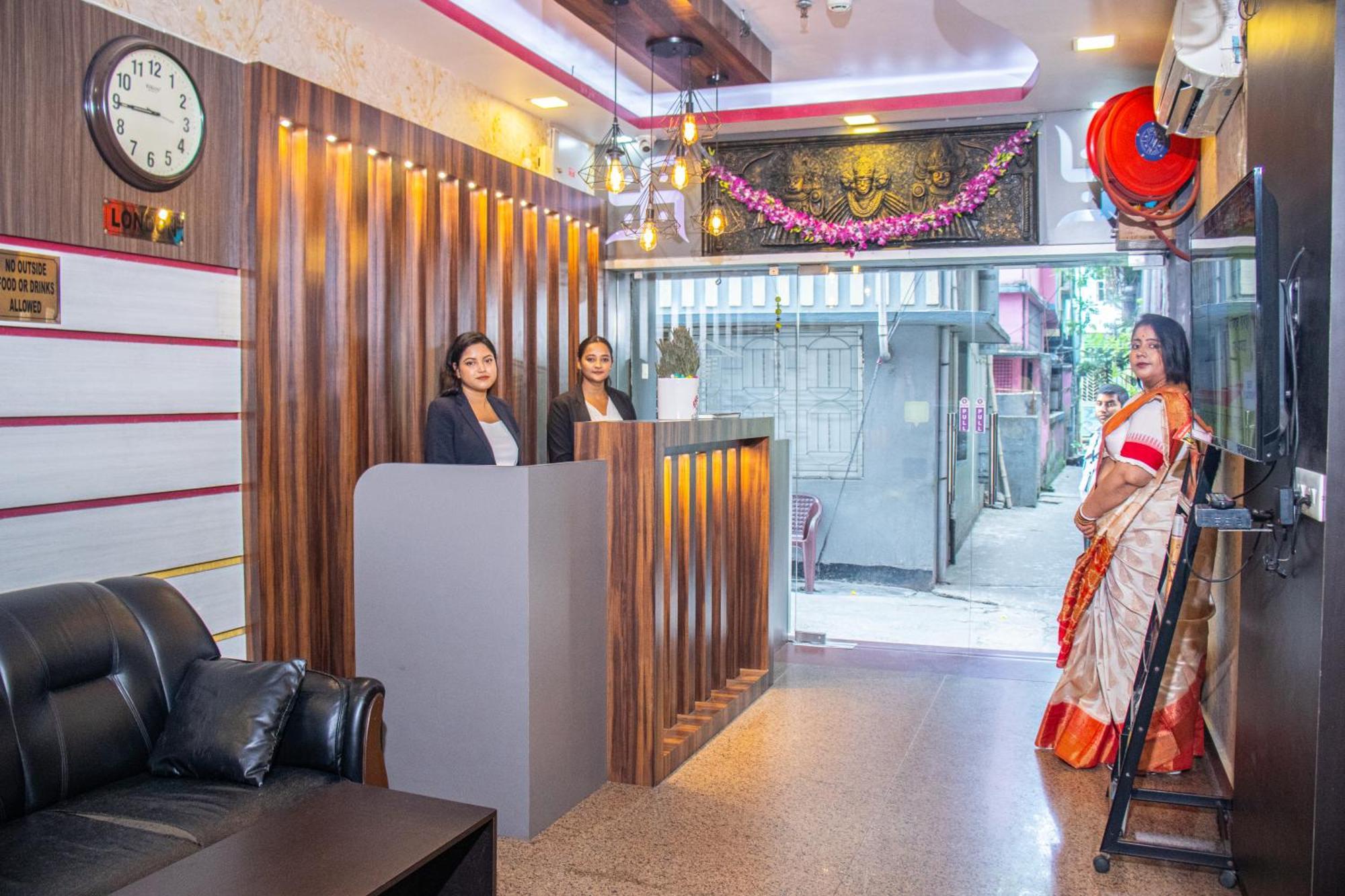 Babul Hotel Kolkata Bagian luar foto
